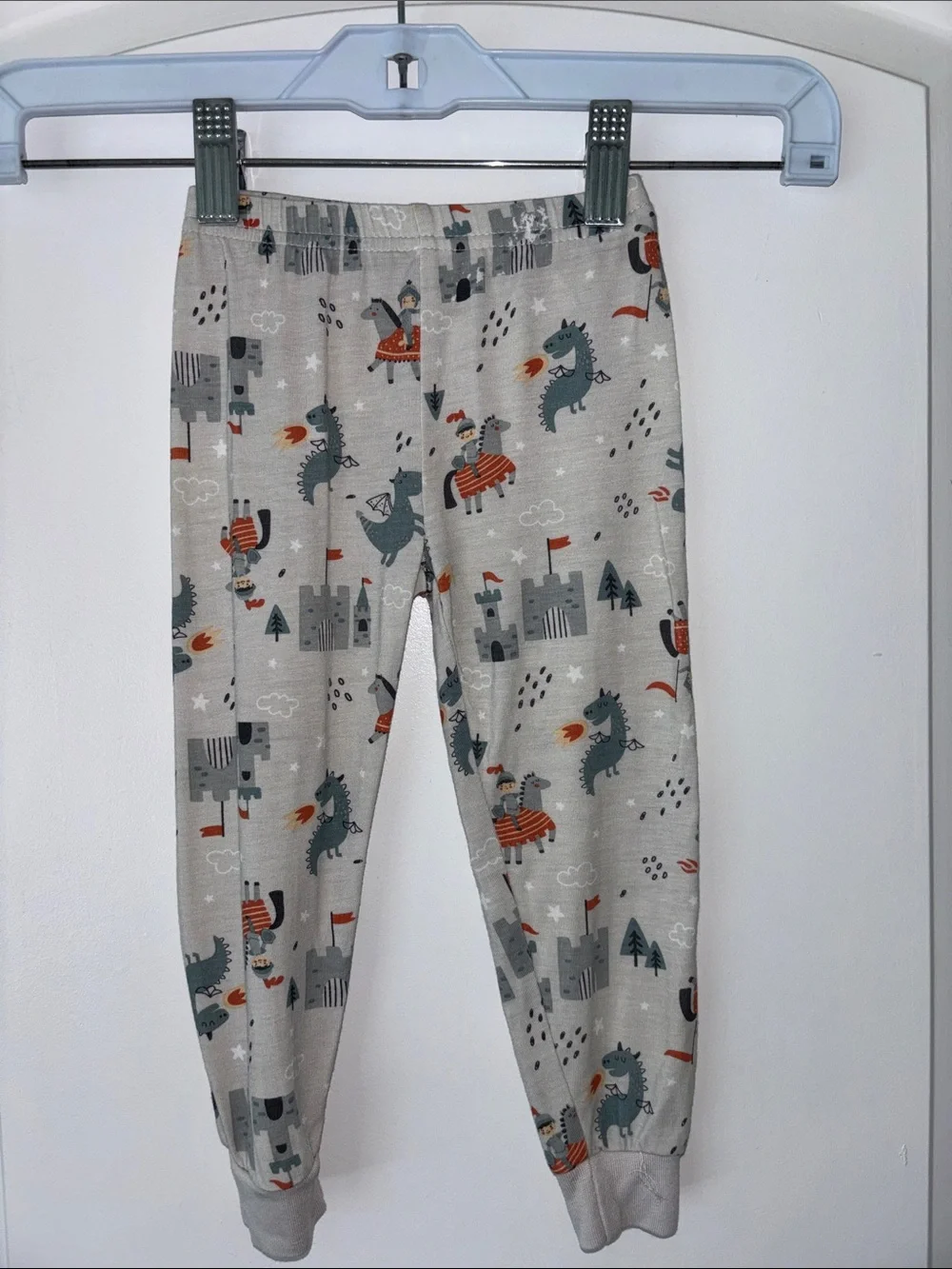 Dragon knight castle bamboo pajamas set Tres Beau et Belle 18 months